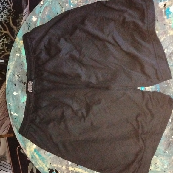 Nike shorts - dri fit - Picture 4 of 5